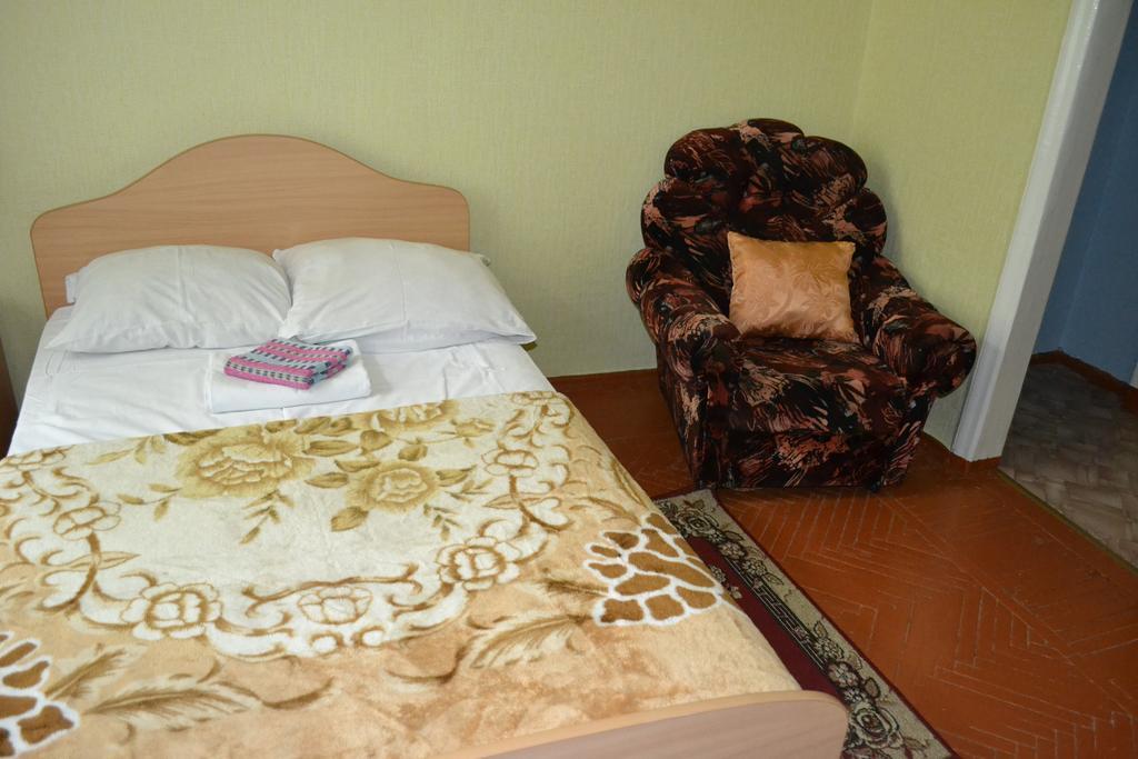 Hotel Ural Orsk Room photo