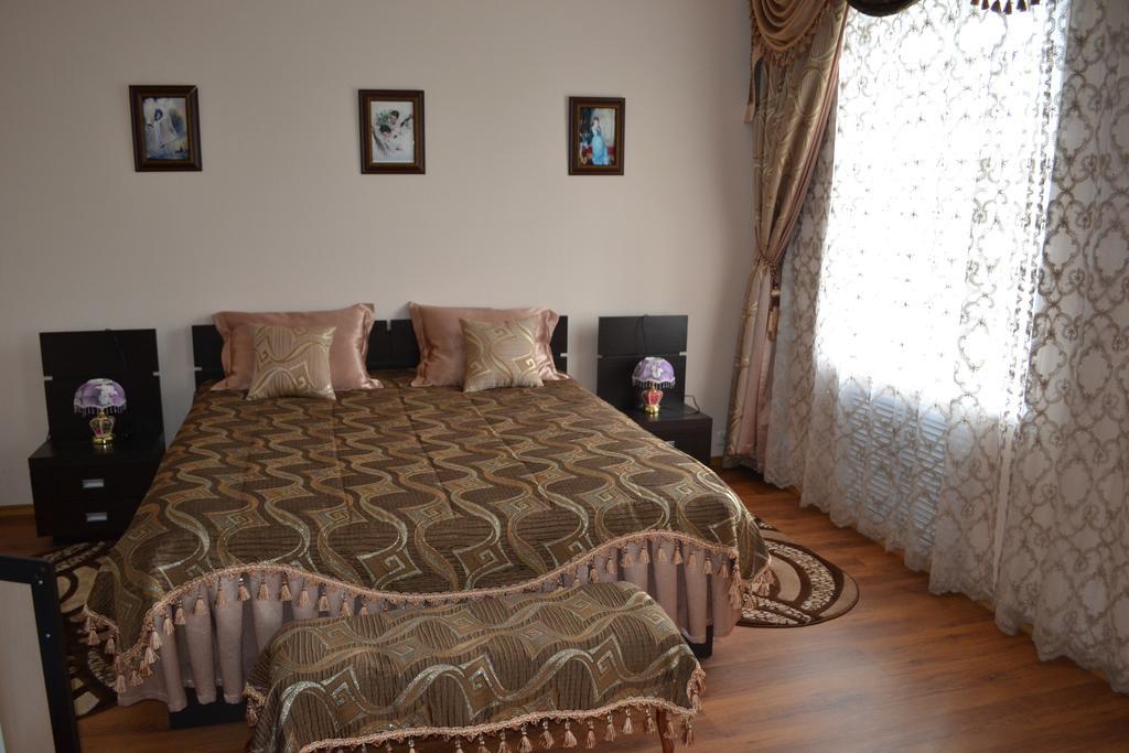 Hotel Ural Orsk Room photo